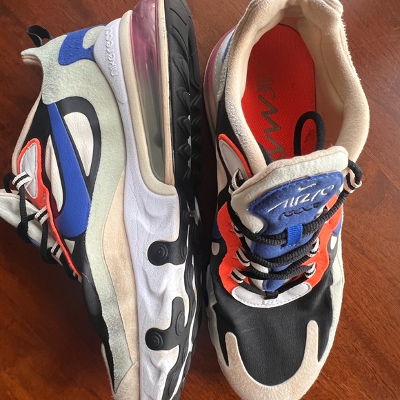 Women’s Nike Air Max 270 React Fossil - Picture 4 of 7